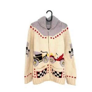 Vintage COWICHAN Wool Antique Auto Design / Size S